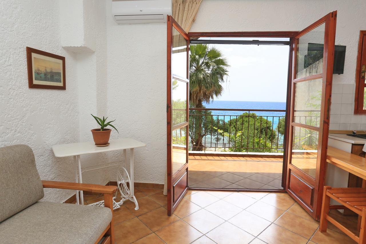Maison La Mer Agia Paraskevi  Exteriér fotografie