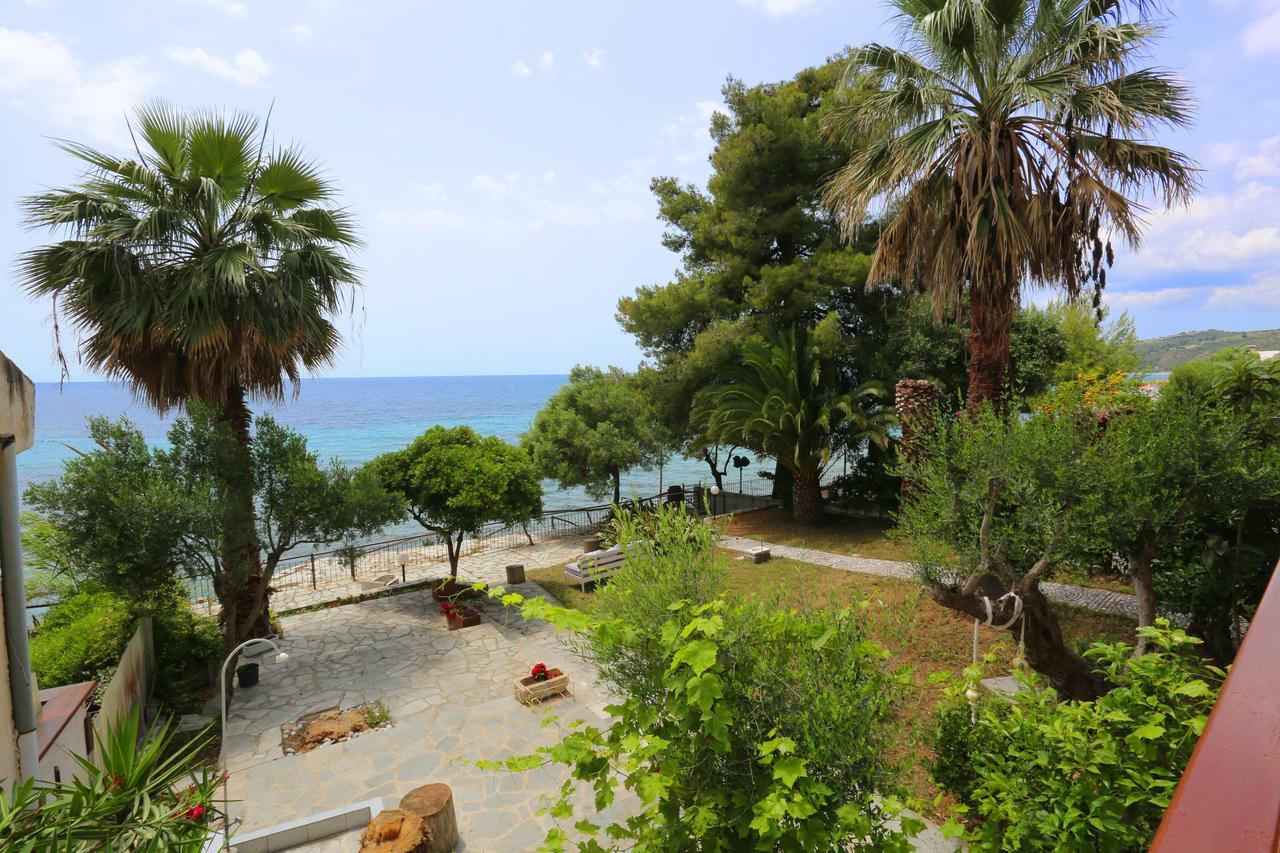 Maison La Mer Agia Paraskevi  Exteriér fotografie