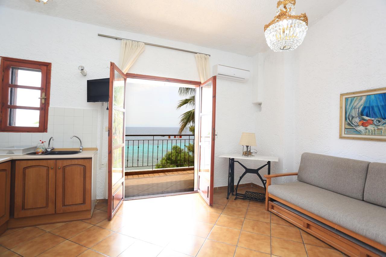 Maison La Mer Agia Paraskevi  Exteriér fotografie
